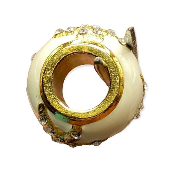 Cream bead charm with gold starfish with rhinestones no stamps - Picture 6 of 7